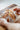 Brot backen und anschneiden aus Sauerteig