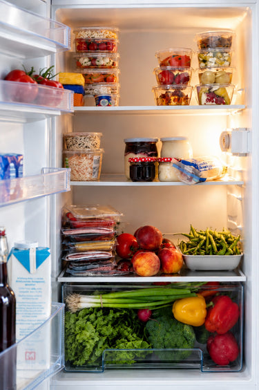 Ordnung im Kühlschrank schaffen – Stapelsystem aus Glas – SmacoGlas
